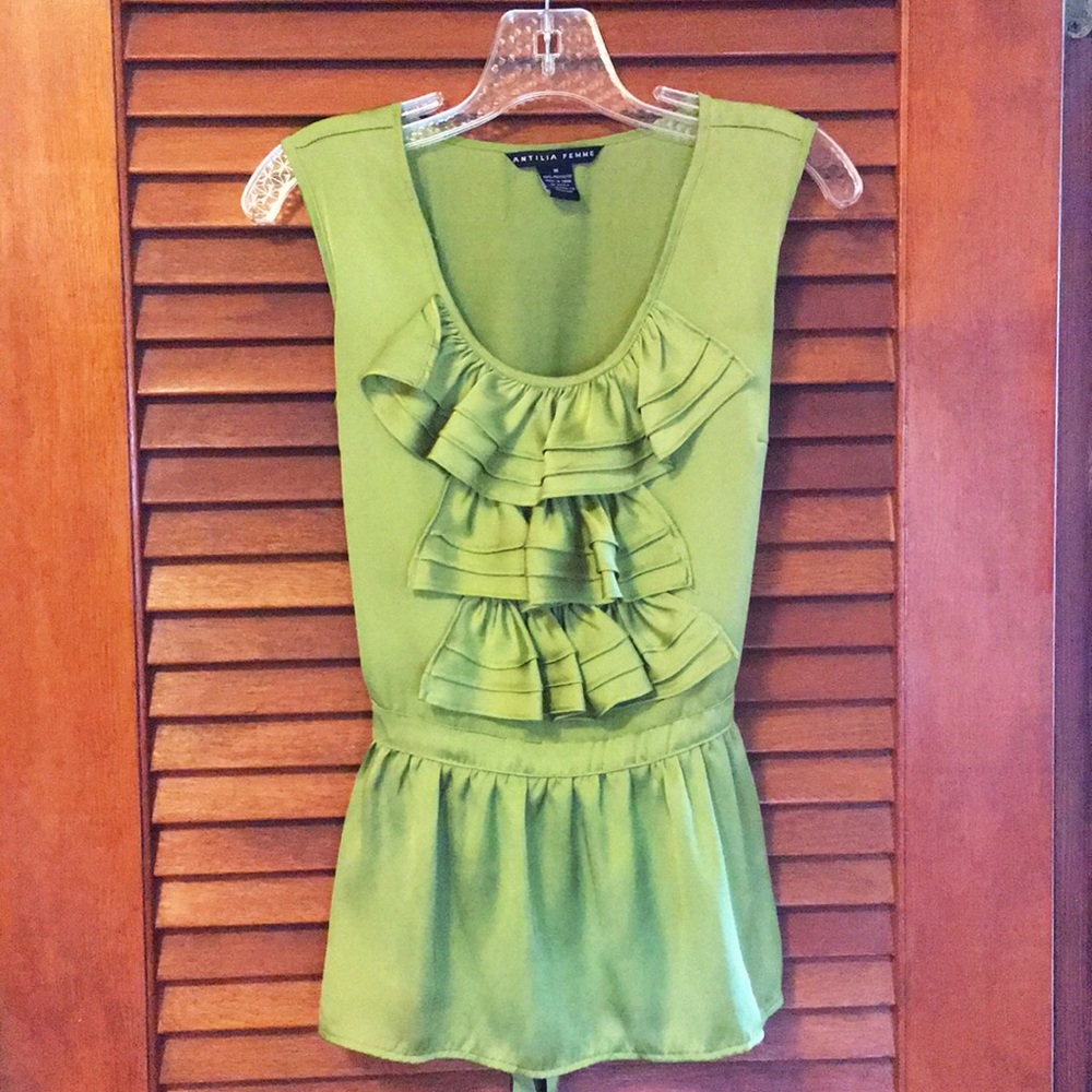 Ruffled Tie-Waist Top